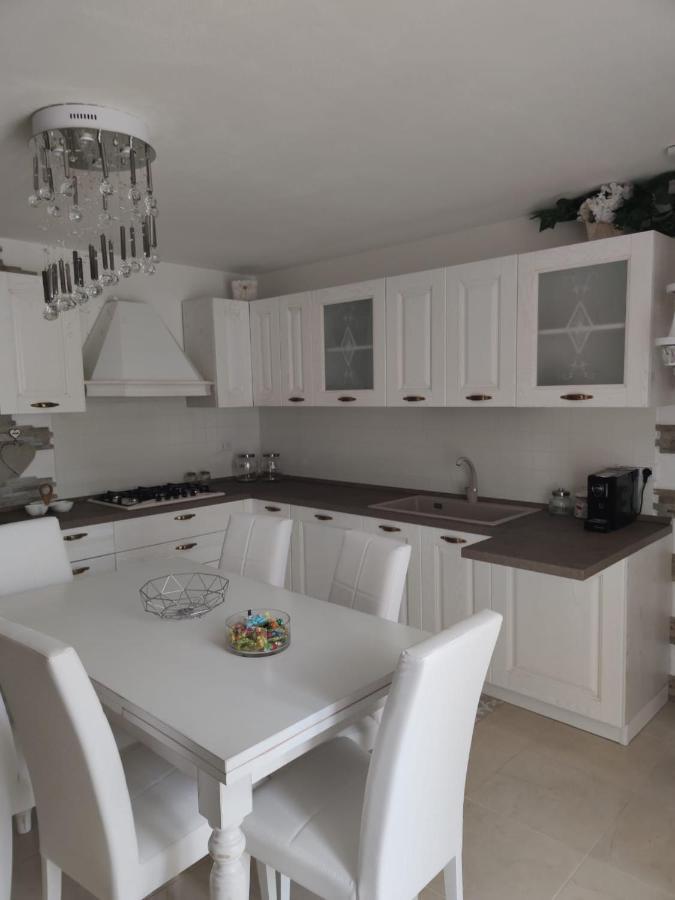 La Casa Delle Rose 1 Βίλα Giba Εξωτερικό φωτογραφία